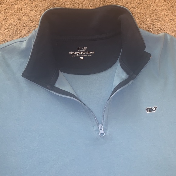 Vineyard Vines pullover - Picture 2 of 6